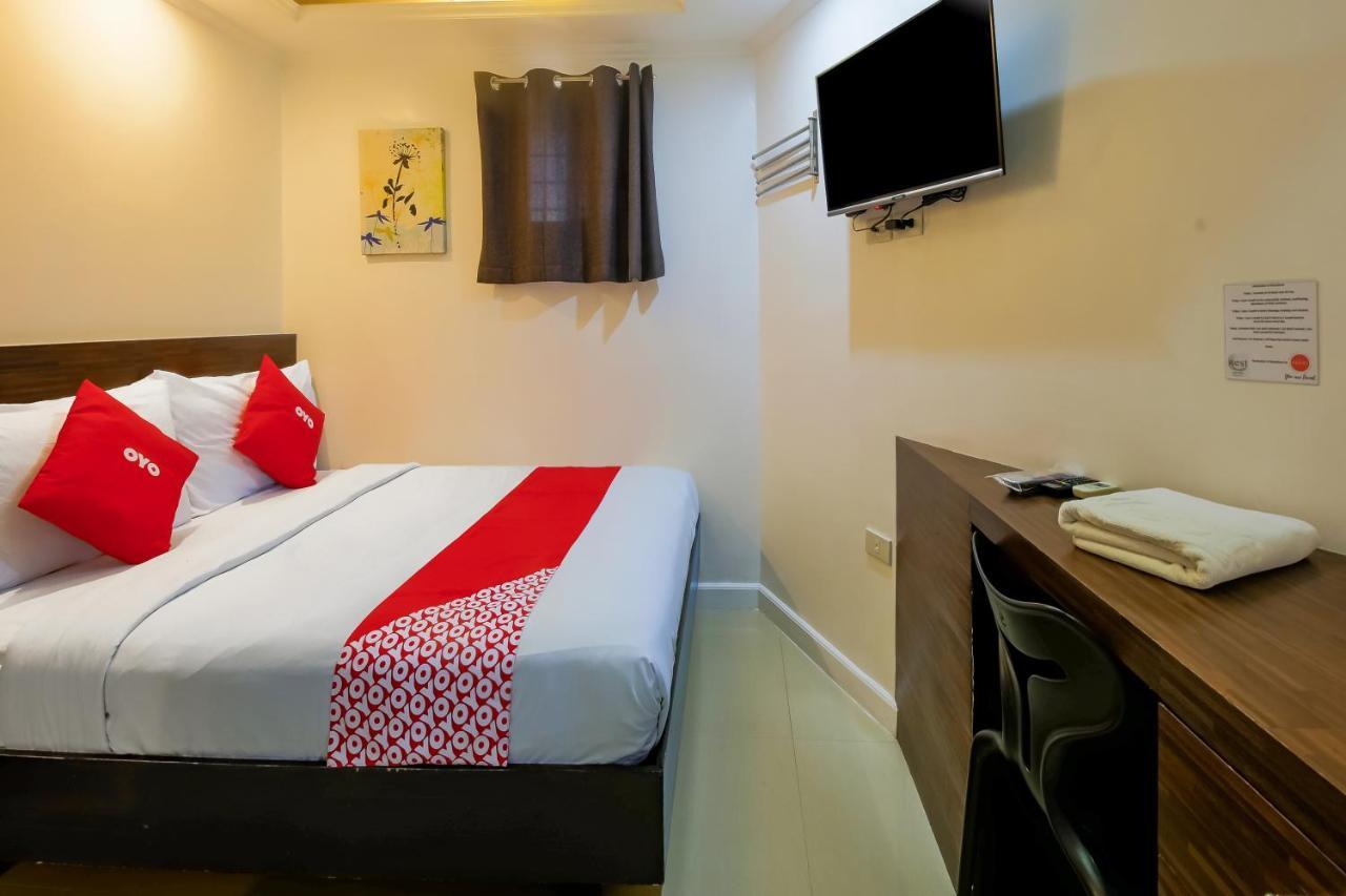 Capital O 860 Nest Nano Suites Makati ماكاتي المظهر الخارجي الصورة