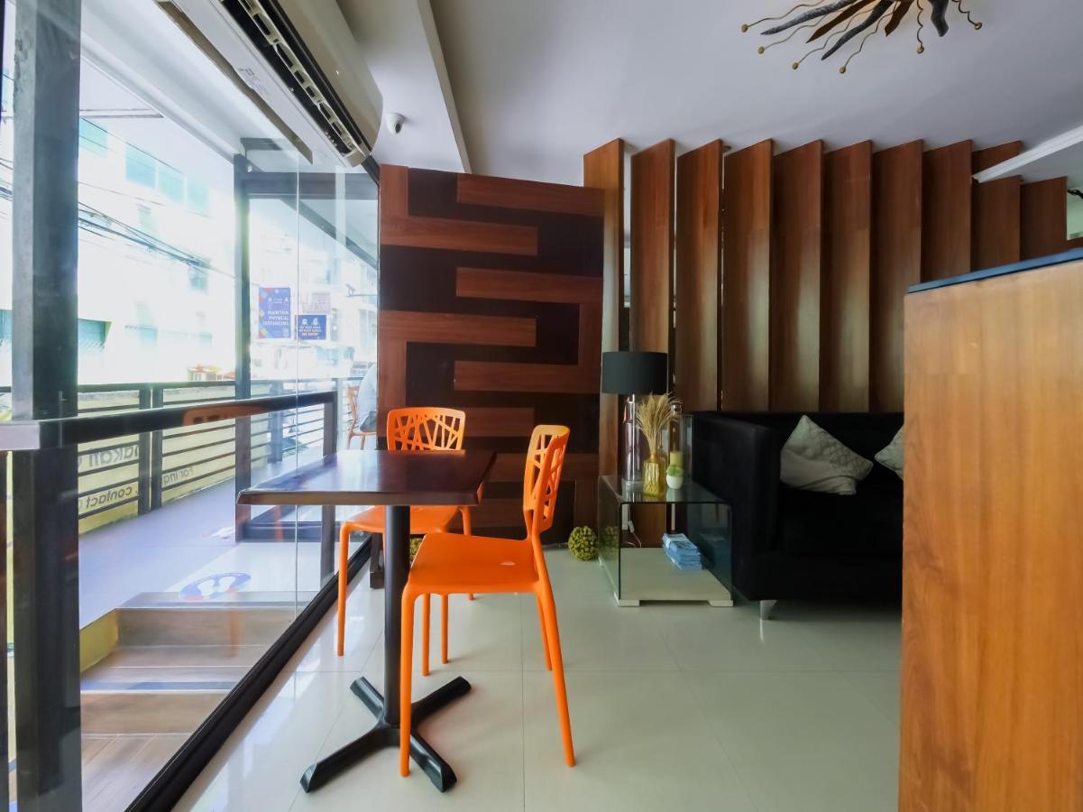 Capital O 860 Nest Nano Suites Makati ماكاتي المظهر الخارجي الصورة