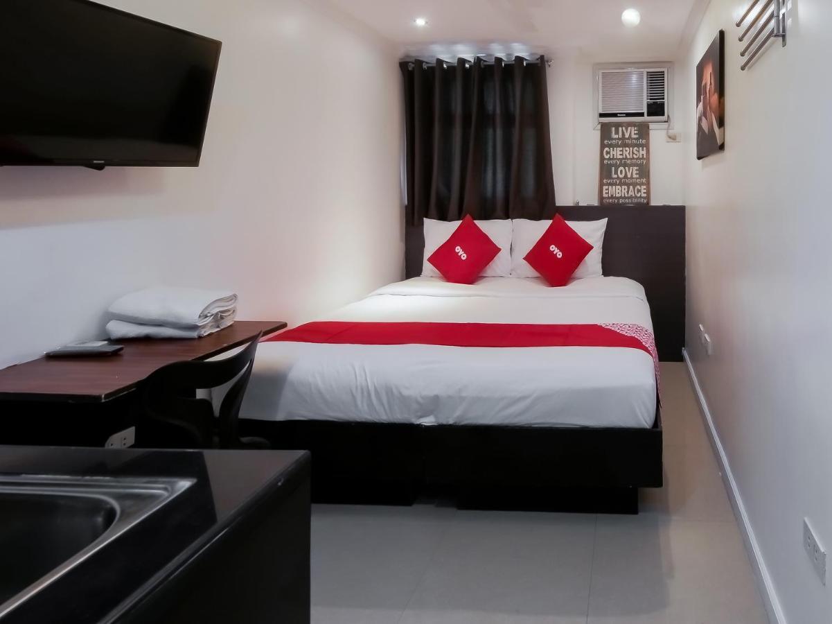 Capital O 860 Nest Nano Suites Makati ماكاتي المظهر الخارجي الصورة