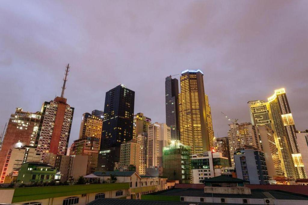 Capital O 860 Nest Nano Suites Makati ماكاتي المظهر الخارجي الصورة